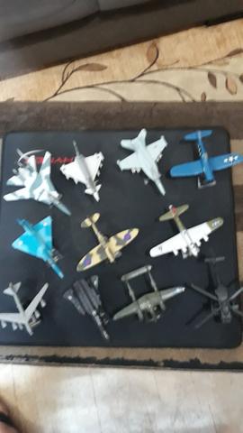 Miniaturas Aviões Maisto