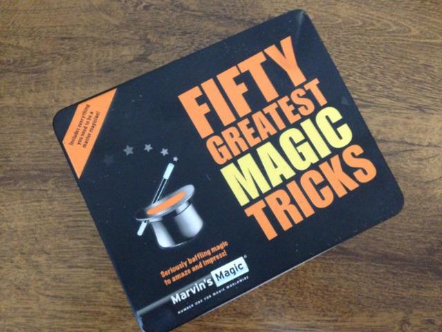 Vendo kit com os 50 melhores truques de mágicas