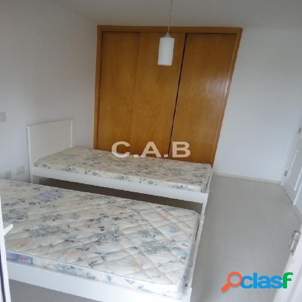 Apartamento mobiliado para venda Saint Thomas Al Cauaxi