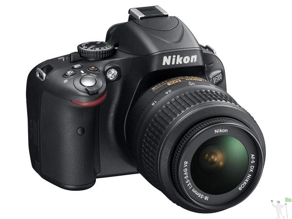 CAMERA NIKON D