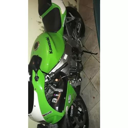 Vendo Kavasaki Zx7rr