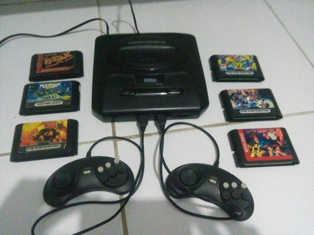 Mega drive 3 e mas 6 cartuchos valor 230 reais