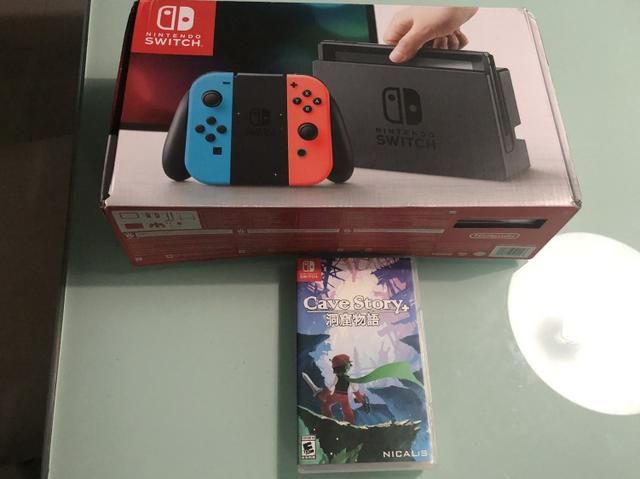 Nintendo Switch 32 gb pouquíssimo uso