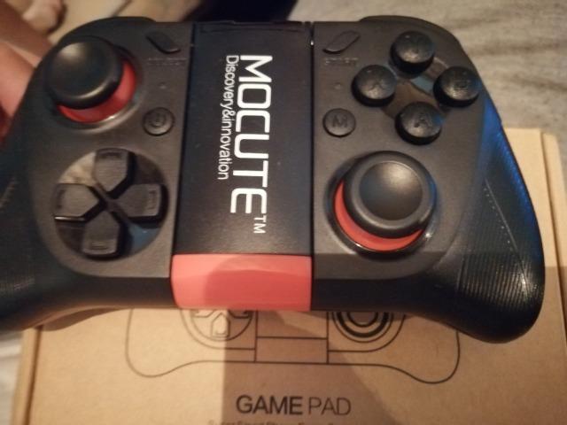 Vendo controle joystick via Bluetooth