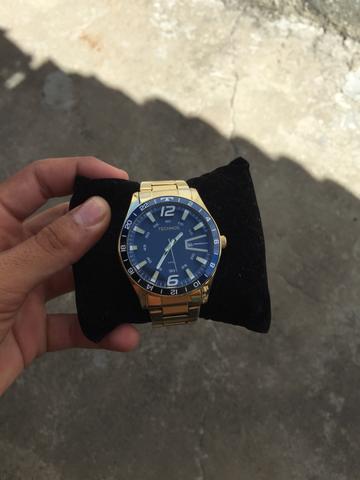 Vendo Technos 450 $