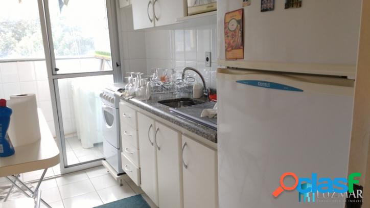APARTAMENTO MOBILIADO COM 2 DORMITORIOS