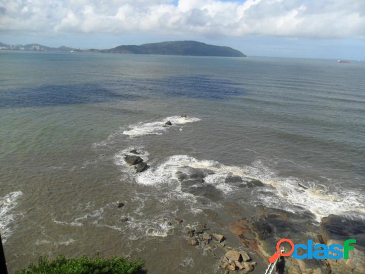 Apartamento de ótimo bom gosto semi mobiliado Vista Linda!