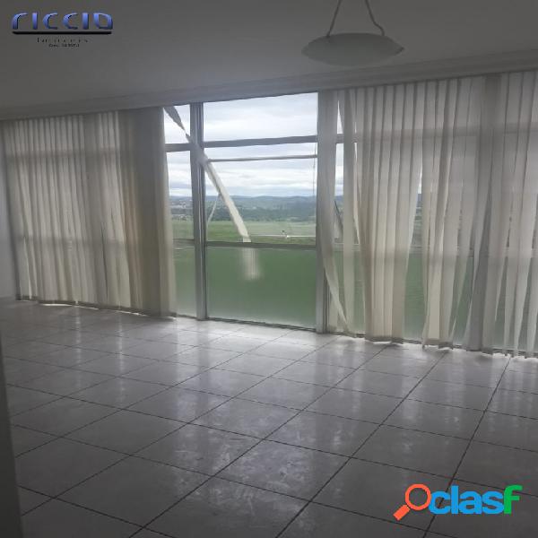 Apartamento no Centro, Ed. Panorama I-147m²-2 Suítes-1