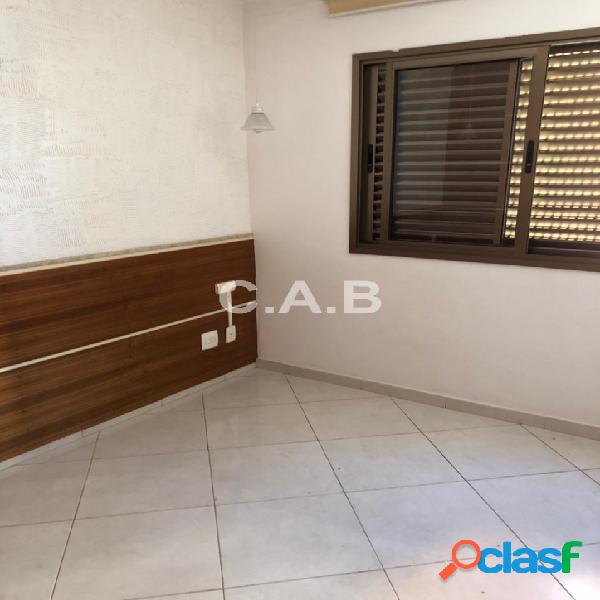 Apartamento no Edificio Parati em Alphaville