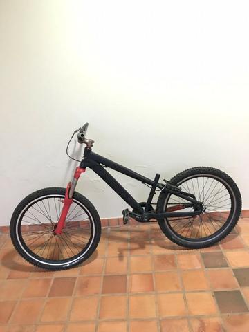 Bicicleta Gios Freeride ótimo estado