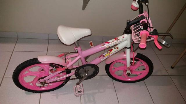 Bicicleta rosa aro 16