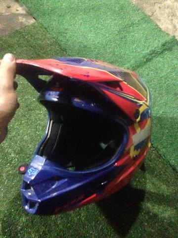 Capacete Fox V1 motocross e trilhas tamanho 58