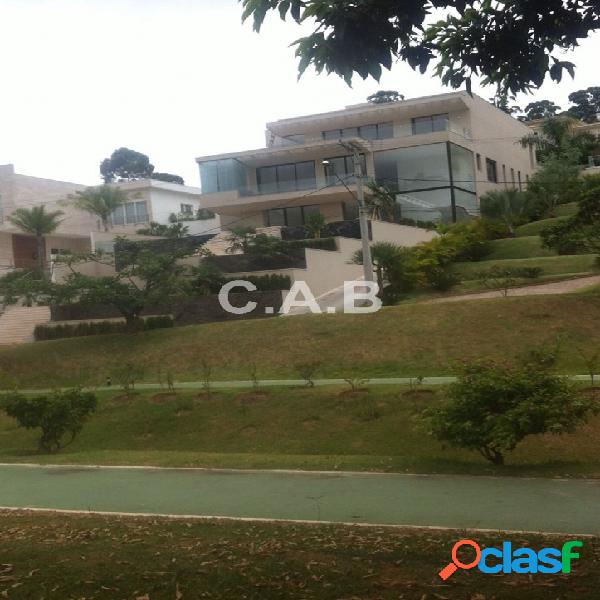 Casa em Alphaville no Residencial Tambore um