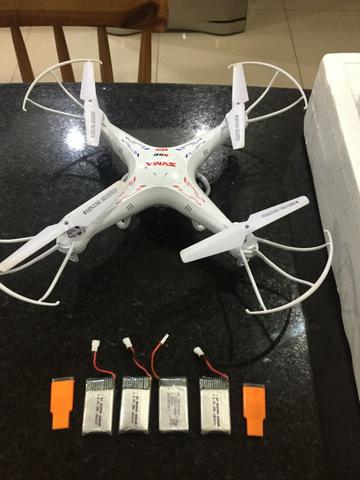 Drone Syma X5C 2.4G e acessórios