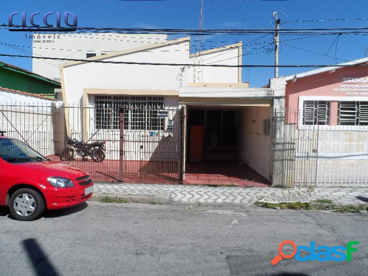 Excelente casa no centro de Taubaté. Moradia ou Comercial.