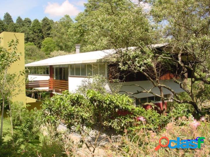 Linda casa em meio a mata atlântica, Granja Viana!