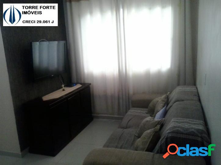 Lindo apartamento com 2 dormitórios no Belenzinho. 1 vaga