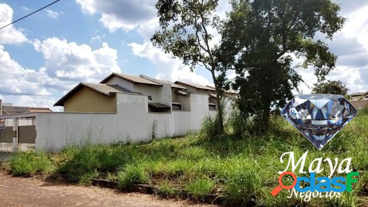 Lote de 360 m² no Jardim do Porto, Luzimangues