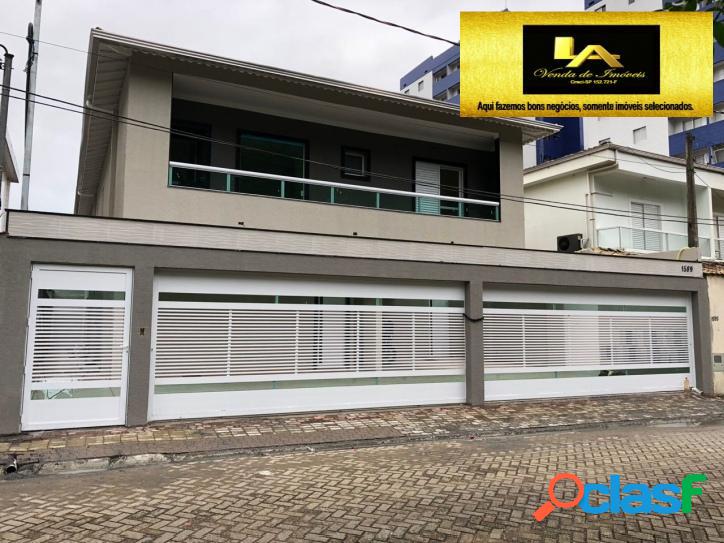 Maravilhosa Casas em Condomínio Fino Acabamento