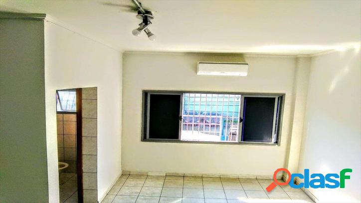 Sala Comercial em Praia Grande Bairro Boqueirão / Próximo