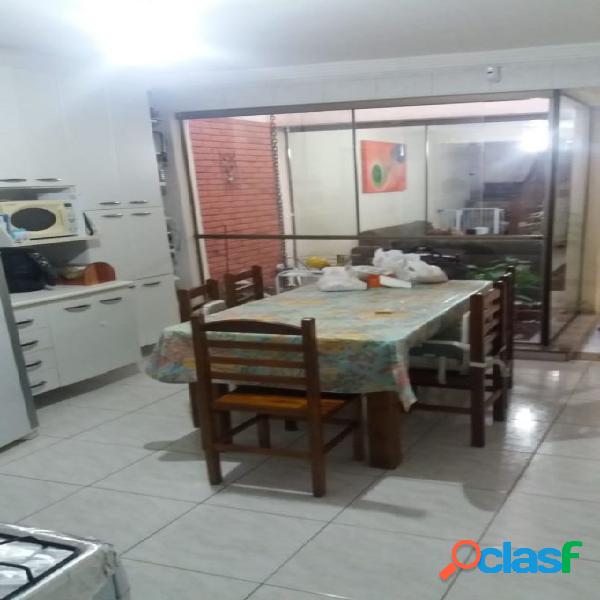 Sobrado com 3 quartos à venda na Moóca, 118 m² por