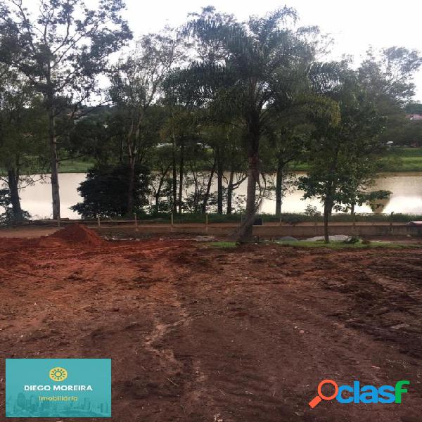 Terreno próximo a Fernão dias bairro Jardim imperial
