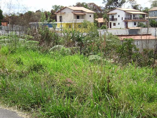 Vendo terreno em arujá aceito troca