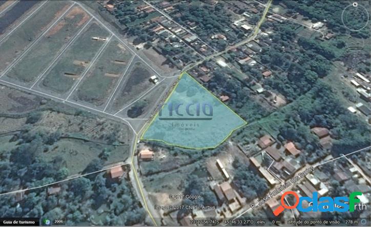 Área de 9.109 m² Bom Retiro ZUC2 Zona Leste em SJC