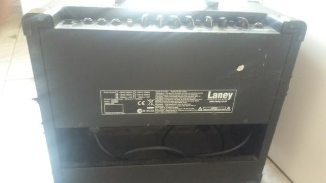 Caixa LG35R Laney