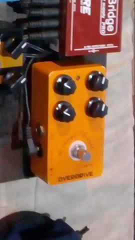 Pedal caline overdrive orange burst