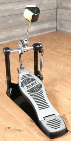 Pedal de bumbo Mapex P-700