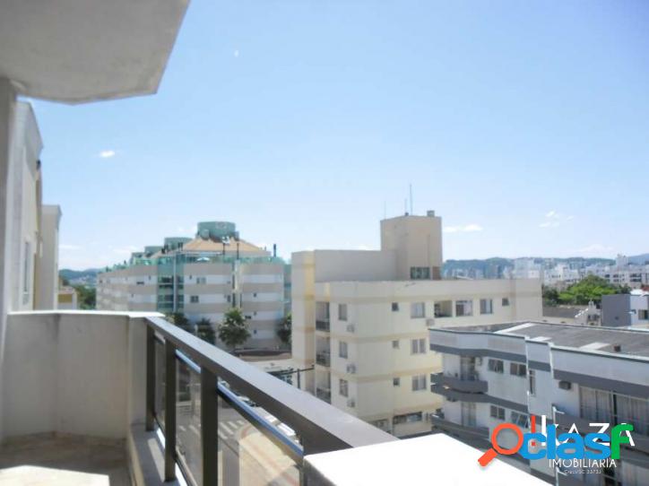 Apartamento 3 dormitórios com dependência no Bairro