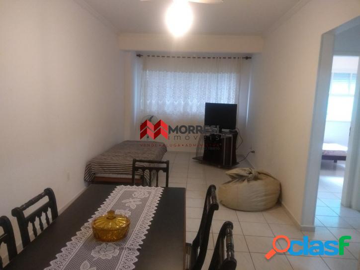 Apartamento de 1 dormitorio no Itarare