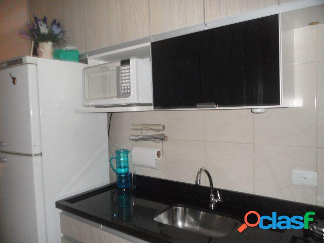 Apto sem condomínio Vila Helena, 2 dorms, 1 vaga.