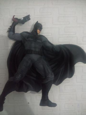 Bat man iron studios