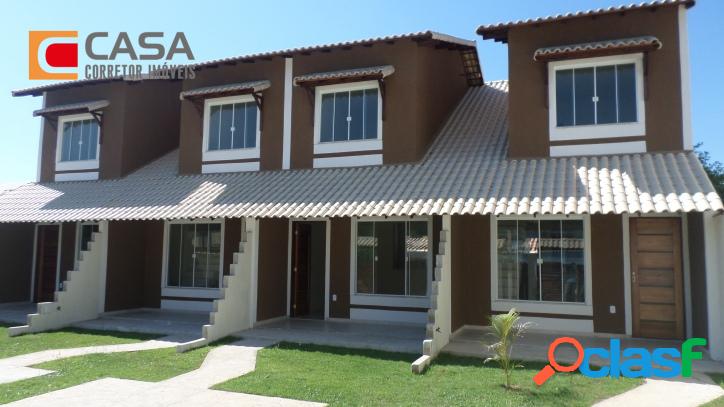 Casa duplex com 2qts geminada independente em Itapeba!