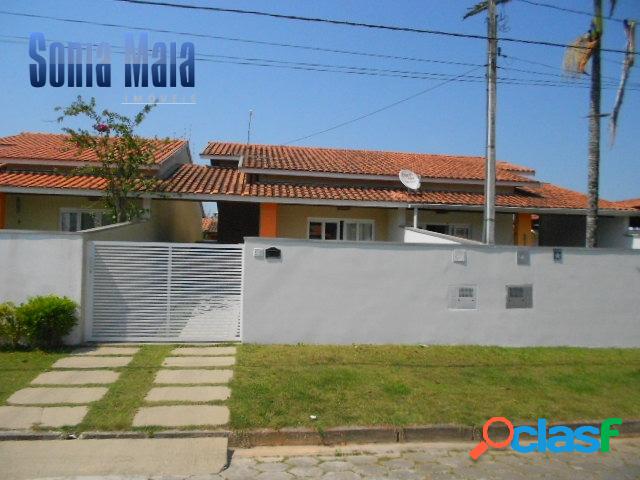 Casa lado praia 2 dormitórios fino acabamento