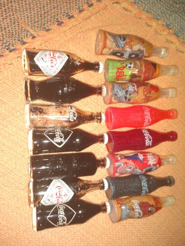Coleção de garrafas da coca cola