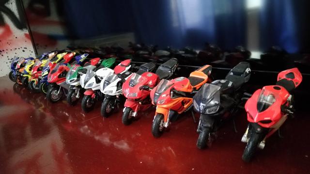 Coleção mini motos (Miniaturas)