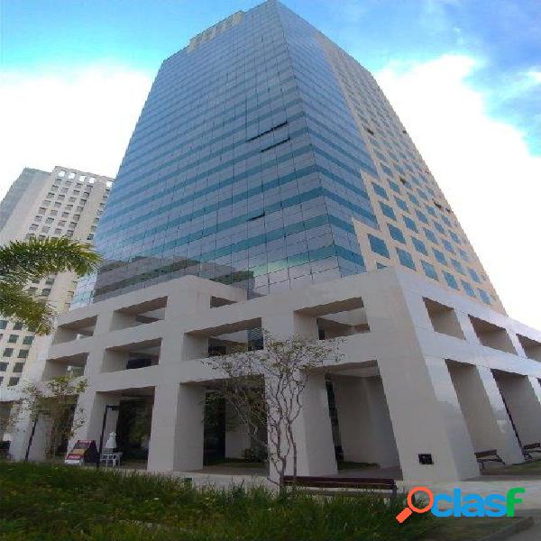 Corporate - Sala de 205m² com 6 vagas de garagens