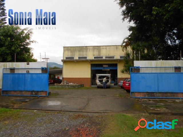 GALPÃO COMERCIAL CENTRO DE PERUIBE 3 ESCRITORIOS