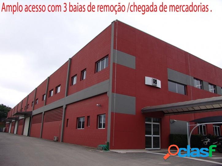 Galpão com 6.000m2 a/c, 4.000m2 fabril, 2.000m2 Adm