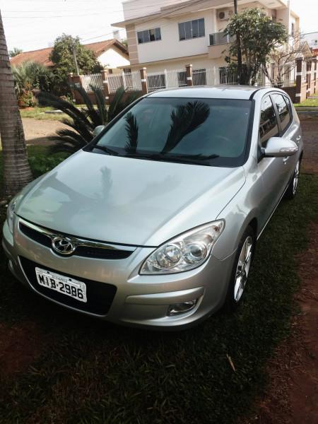 Hyundai i30 2.0 AT