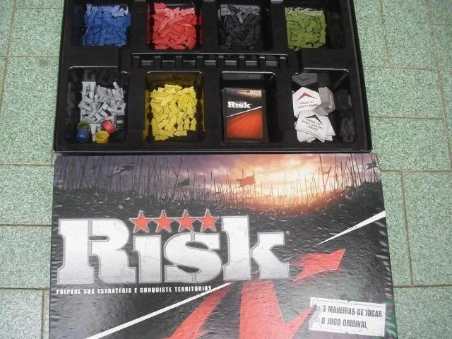 Jogo Risk Hasbro - B-A-R-B-A-D-A