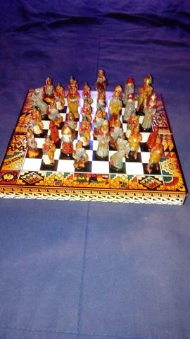 Jogo de xadrez importado com tabuleiro dobrável