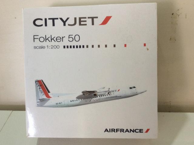 Miniatura City Jet Fokker 50 (AirFrance) escala 