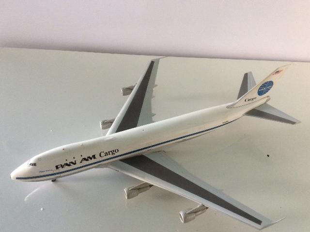 Miniatura PanAm Cargo Boeing F escala 