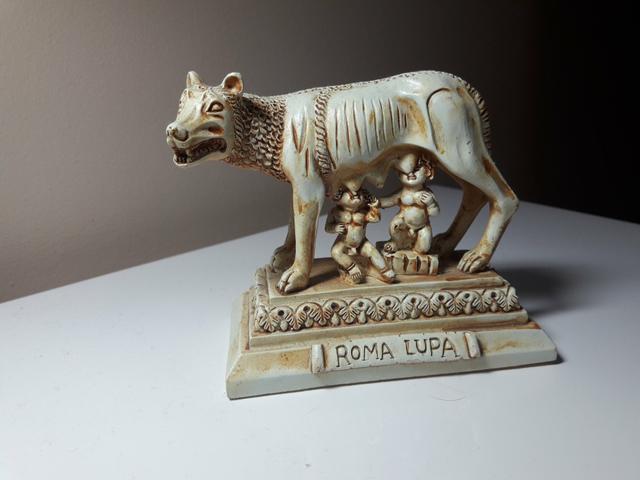 Miniatura loba romana