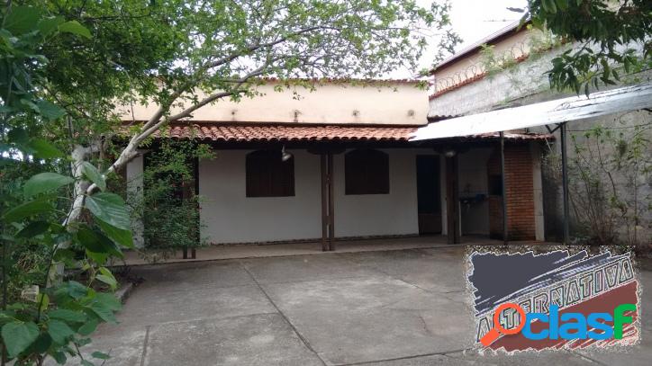 OPORTUNIDADE EXCELENTE CASA EM LOTE INDIVIDUAL DE 360M²