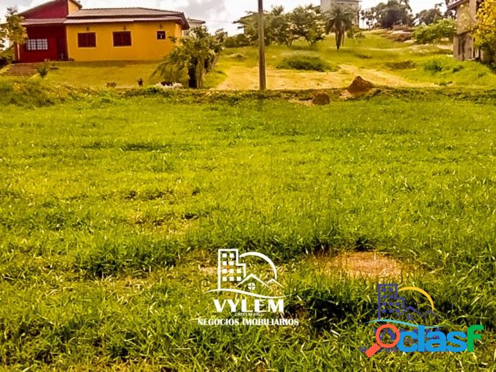 Terreno com 1.000m² - Condomínio Fechado